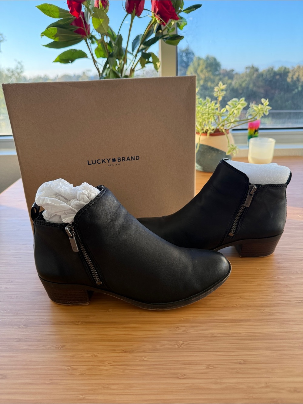 Lucky Brand Black Leather Zip Ankle Basel Booties